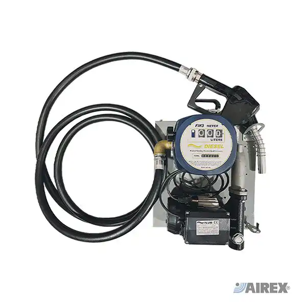 Gruppo di travaso su pannello 230V 50Hz con elettropompa, contalitri e tubo di erogazione. AIREX