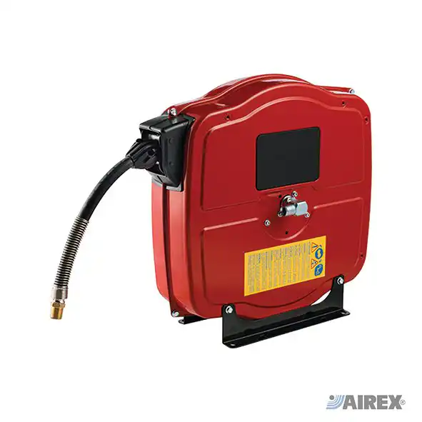 Avvolgitubo automatico taglia media con robusto corpo in lamiera chiusa di colore rosso. AIREX